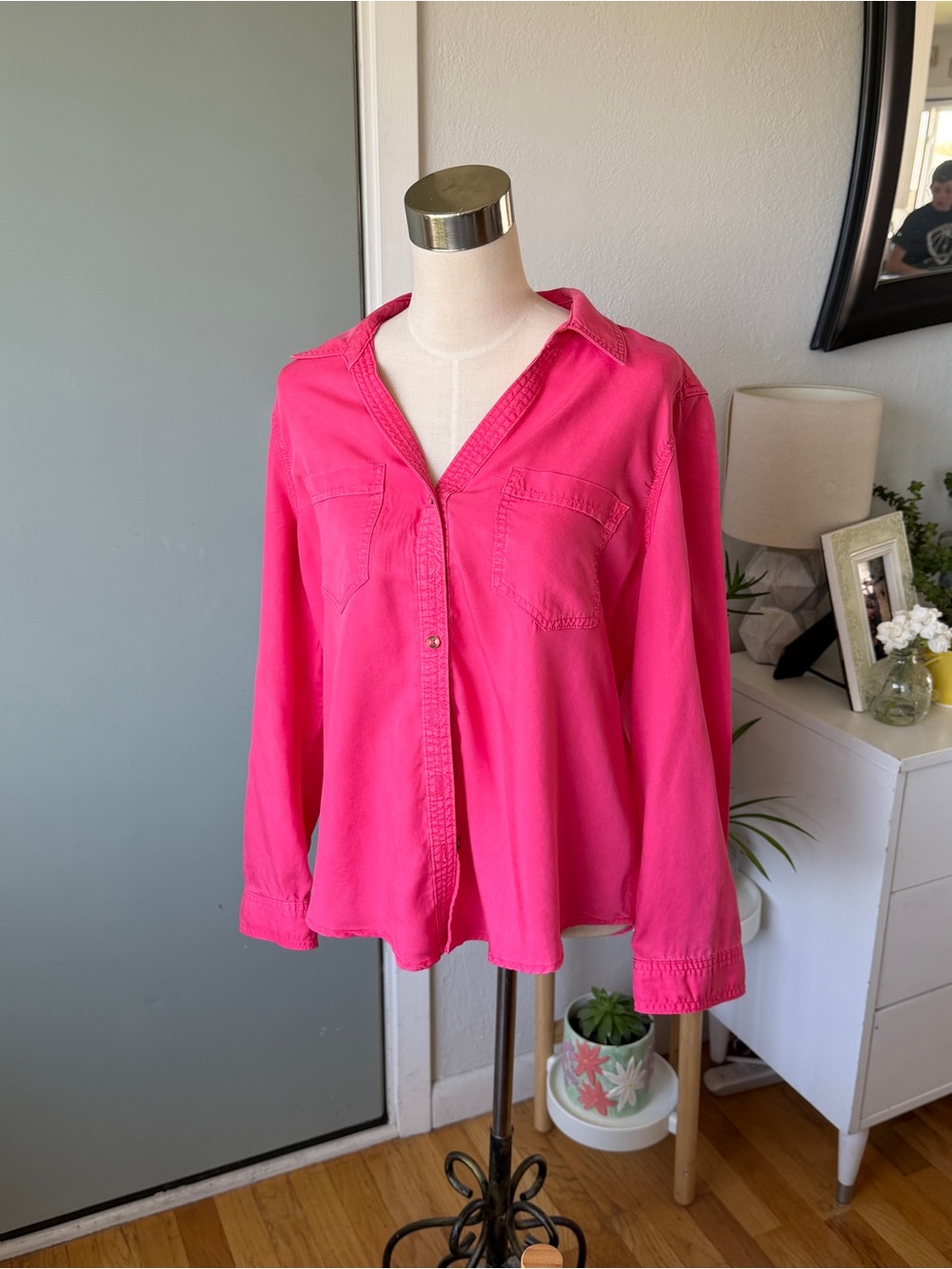 Chico’s button down - Picture 2 of 4